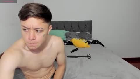 Snapshot of steban_and_kim chatting on November 18, 10:25 pm steban and kim online show from November 18, 10:25 pm