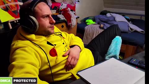 Snapshot of stechistech chatting on December 1, 9:26 pm stechistech online show from December 1, 9:26 pm