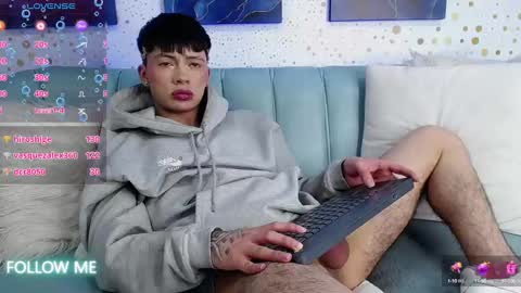 Steev online show from December 3, 7:21 am