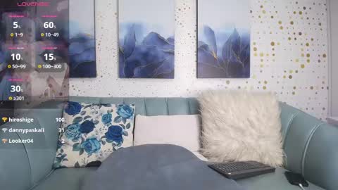 Steev online show from December 12, 9:08 am