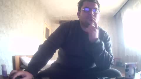 Stefan online show from January 2, 9:33 am