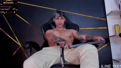 Snapshot of stefan_wonder_ chatting on January 16, 4:18 pm Wonder online show from January 16, 4:18 pm