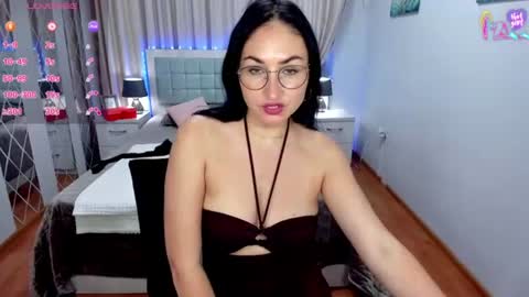 StefanaWinter online show from August 4, 5:21 am