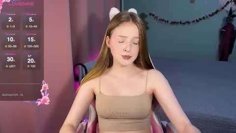 Snapshot of stefaniyaaa chatting on October 31, 6:31 pm stefa online show from October 31, 6:31 pm