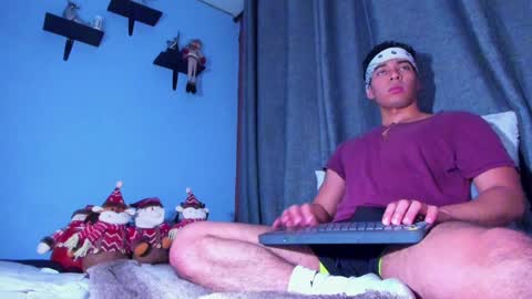 Stefann Salvatore online show from January 5, 4:14 am