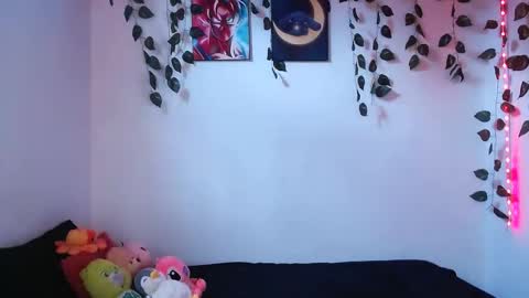 Snapshot of stefanny_2001 chatting on May 10, 9:20 pm stefanny beautiful online show from May 10, 9:20 pm
