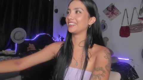 Im MiaIts my first day here  online show from February 26, 2:59 am