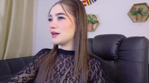 Snapshot of stefannycipriani_ chatting on July 15, 3:28 pm stefannycipriani_ online show from July 15, 3:28 pm