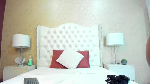 stefany_carterrr online show from March 4, 8:15 pm