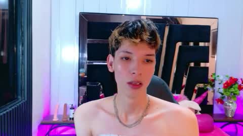 stefany piink online show from March 22, 1:25 pm