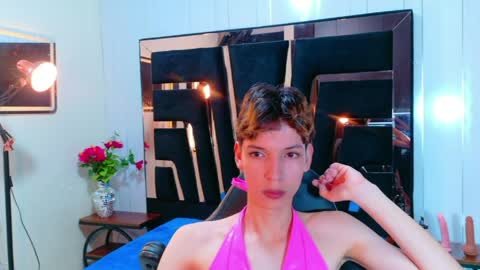stefany piink online show from April 9, 12:21 pm