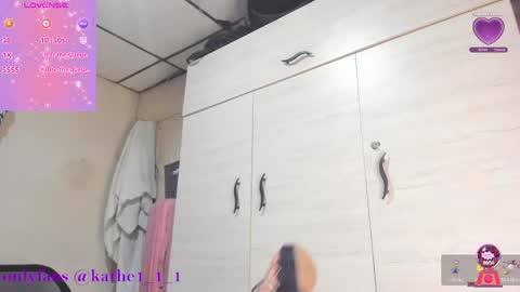 Snapshot of stefanyhorny69 chatting on May 4, 2:02 pm stefanyhorny69 online show from May 4, 2:02 pm