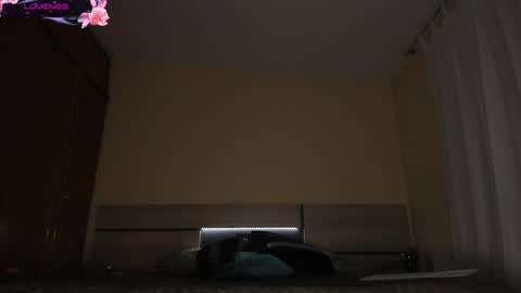 stefany online show from April 9, 4:45 am