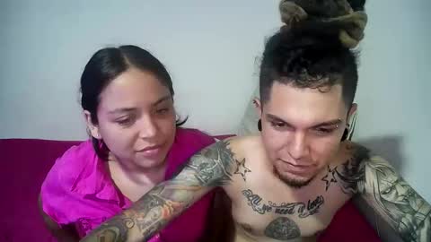 Snapshot of steffandjoshh420 chatting on March 9, 1:31 am steffandjoshh420 online show from March 9, 1:31 am