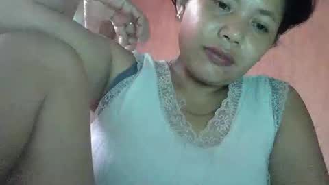 Snapshot of steffani_love chatting on October 13, 8:58 am steffani_love online show from October 13, 8:58 am