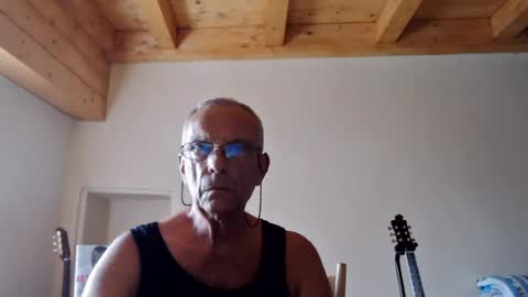 Snapshot of stefi444466 chatting on July 30, 12:37 pm stefi444466 online show from July 30, 12:37 pm