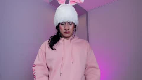 Stefany Bratz online show from April 14, 5:02 am