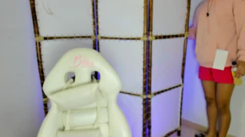 Stefany Bratz online show from April 16, 3:18 am