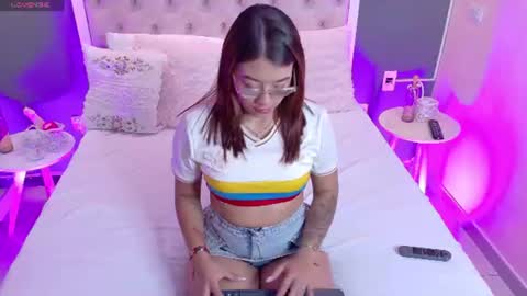 Snapshot of stefycooper chatting on July 3, 6:36 pm Sexy Stefa online show from July 3, 6:36 pm