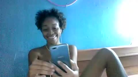 Snapshot of stehalolo chatting on February 15, 7:51 am stehalolo online show from February 15, 7:51 am