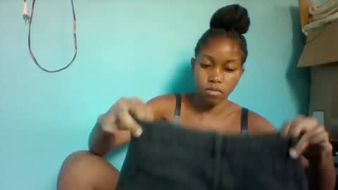 Snapshot of stehalolo chatting on March 3, 7:14 am stehalolo online show from March 3, 7:14 am