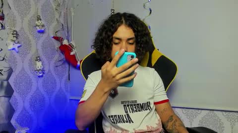 Stein online show from December 14, 7:29 pm