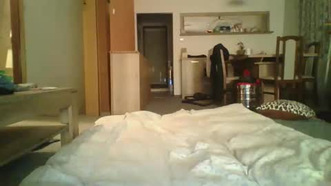 steki038434 online show from April 18, 7:29 pm