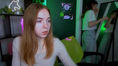 stella_flower online show from March 24, 6:07 am