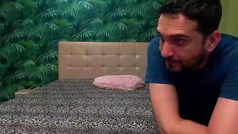 Snapshot of stella_john chatting on December 28, 5:23 am Stella John online show from December 28, 5:23 am