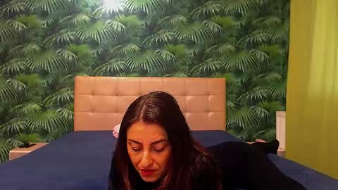 Snapshot of stella_john chatting on January 14, 7:38 am Stella John online show from January 14, 7:38 am