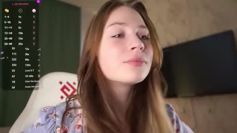 Stella online show from October 18, 9:43 am