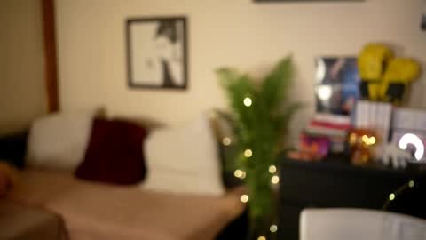 Stella online show from March 10, 5:51 pm