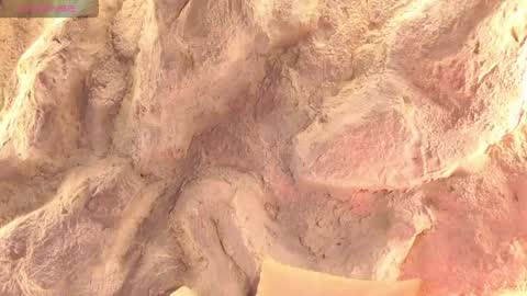 S T E L L A online show from April 13, 10:37 pm