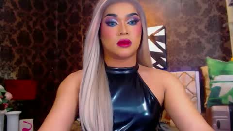 CALL ME STELLA online show from January 12, 5:03 am