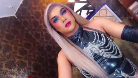 CALL ME STELLA online show from February 14, 1:18 pm