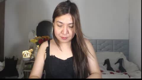 Snapshot of stellahugets chatting on November 16, 3:56 am Stella online show from November 16, 3:56 am