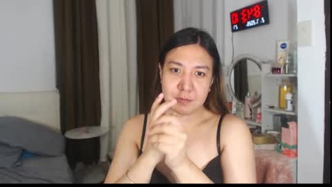 Snapshot of stellahugets chatting on July 2, 12:43 am Stella online show from July 2, 12:43 am