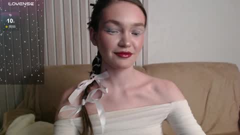 Snapshot of stellapayne chatting on April 19, 4:50 pm stellapayne online show from April 19, 4:50 pm