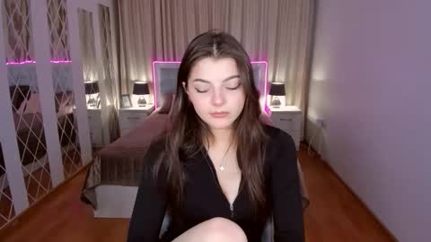 StellaRainbow online show from February 11, 10:09 am