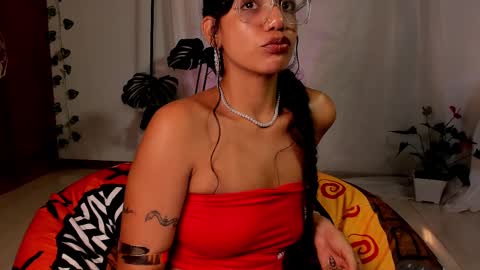 stellart_ online show from March 9, 7:56 am