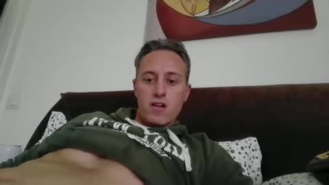 sten015 online show from November 19, 1:44 pm