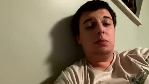 Honestly Im a slut I have a high sex drive and I love talking to people off this platform  online show from December 25, 1:31 am