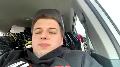 Honestly Im a slut I have a high sex drive and I love talking to people off this platform  online show from February 20, 7:30 pm