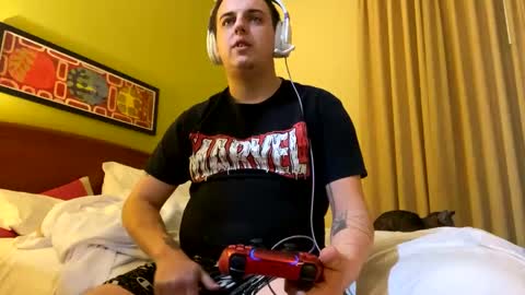 Honestly Im a slut I have a high sex drive and I love talking to people off this platform  online show from February 23, 1:02 am