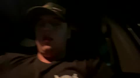 Honestly Im a slut I have a high sex drive and I love talking to people off this platform  online show from February 27, 1:38 am