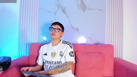 stephanandsamantha online show from October 26, 10:04 pm