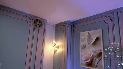 Snapshot of stephania_diamond chatting on November 5, 2:22 am online show from November 5, 2:22 am