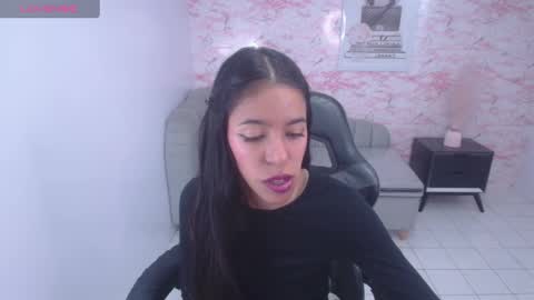 Stephania online show from December 11, 3:56 am