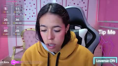 Stephania online show from December 18, 11:49 am