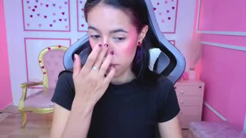 Stephania online show from December 20, 11:50 am